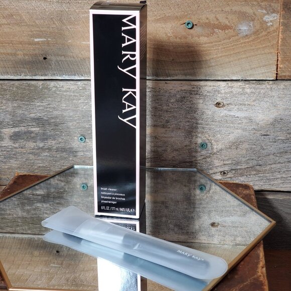 Combo Brush Cleaner & Liquid Foundation Brush - Mary Kay - Picture 1 of 5